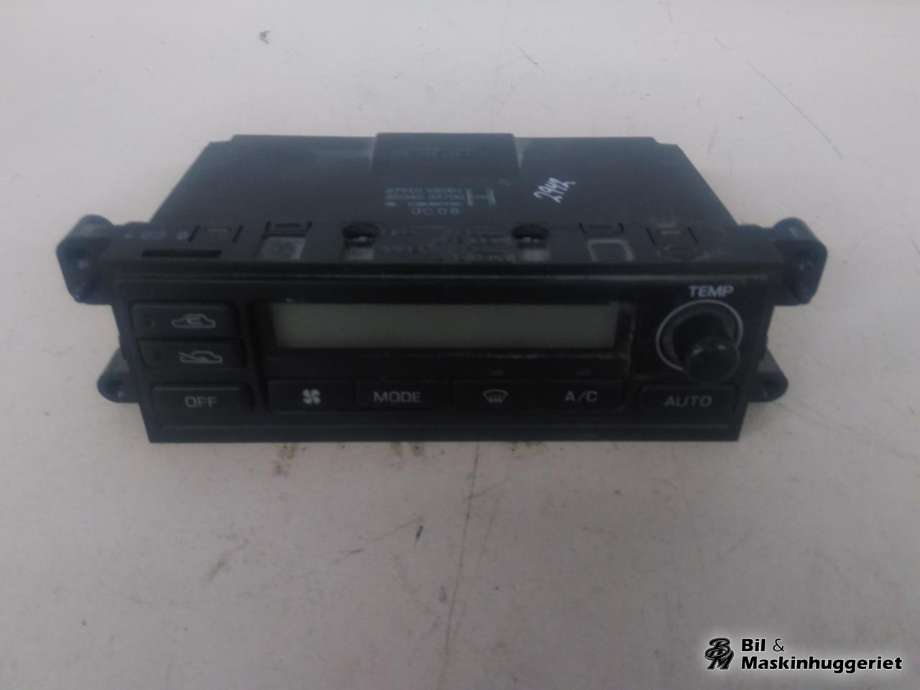 Varmeapparat betjening til Nissan Patrol, 1998-2004 (Fase 1) (Y61) (Y61) (27510VB001)
