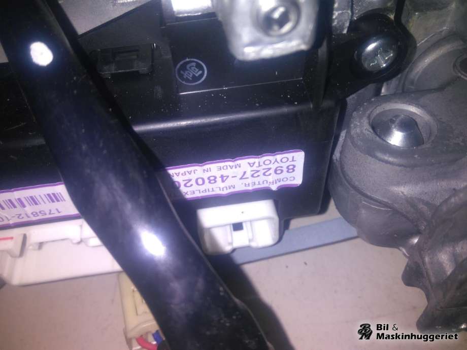 Rattaksel til Lexus RX 2003-2009 (Type II) (XU30) (XU30) (4525048110|4528048040|)