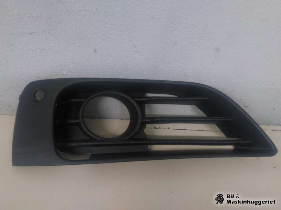 Grill venstre til BMW 2-Serie 2014-2021 (F22/F23) (F22/F23) (51117407700|)