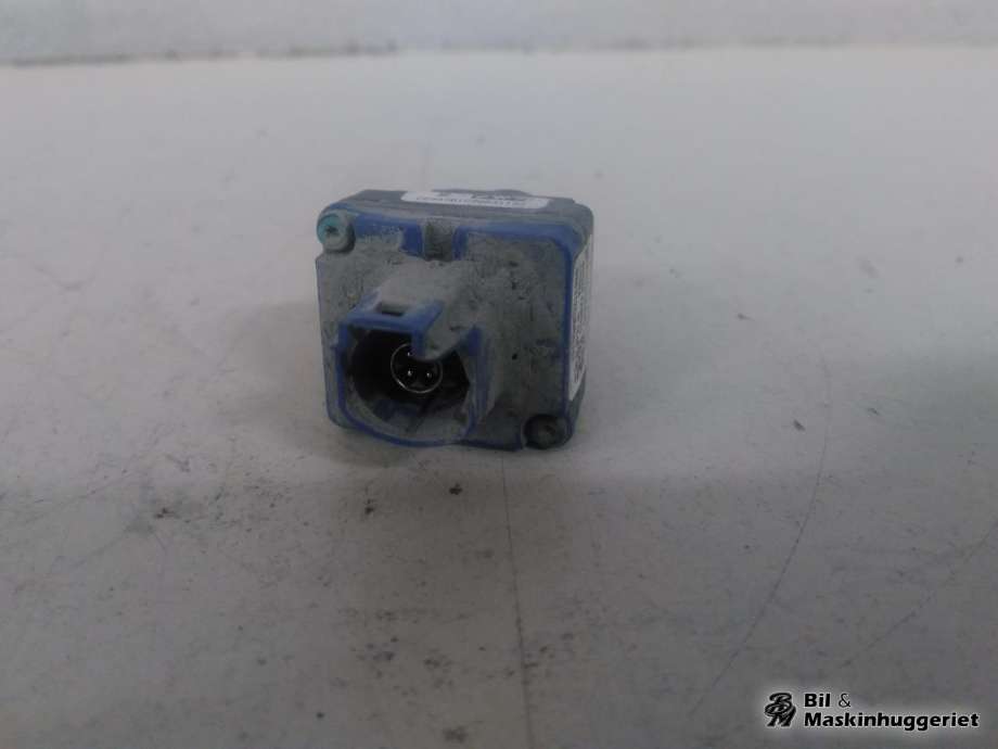 Parkeringskamera bak til Polestar 2 2020-->>  (32286665|32433208|)