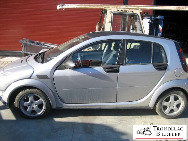 Smart Forfour 2004-2007 (Type I) (W454) (W454), Motorkode: 135930, Girkassekode: D717474