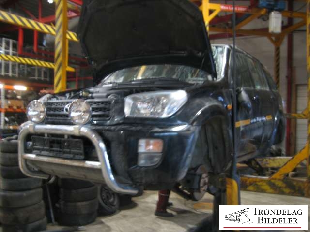 Toyota RAV4 2000-2006 (Type II) , Motorkode: , Girkassekode: 