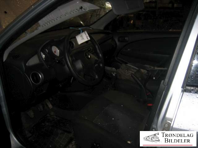 Mitsubishi Outlander 2003-2006 (Type I) , Motorkode: , Girkassekode: 