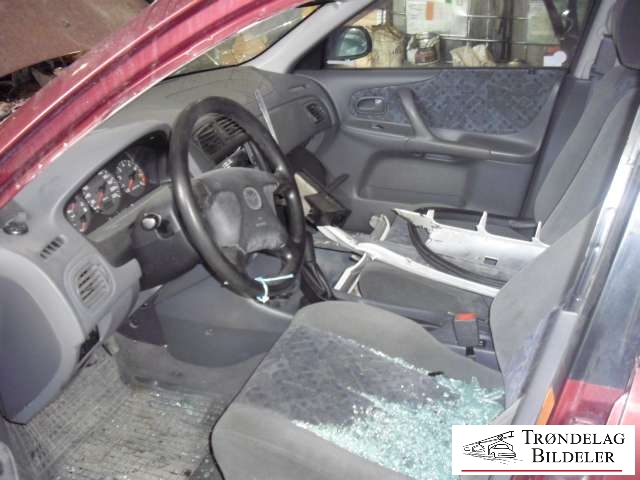 Mazda 323 1998-2000 (Fase 1) , Motorkode: ZL, Girkassekode: 