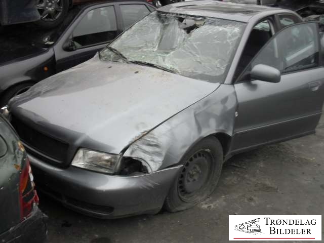 Audi A4 1995-1999 (Type I, Fase 1) (B5) (B5), Motorkode: AEB, Girkassekode: DHW
