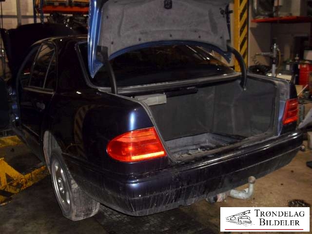 Mercedes E-Klasse 1995-2000 (Fase 1) (W210) (W210), Motorkode: , Girkassekode: