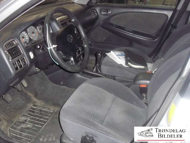 Toyota Avensis 2000-2003 (Type I, Fase 2) , Motorkode: , Girkassekode: