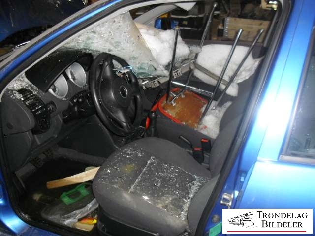 VW Polo 2000-2001 (Type III, Fase 2) , Motorkode: , Girkassekode: 