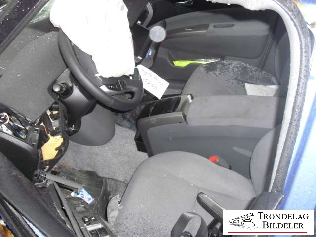 Toyota Prius 2004-2009 (Type II) (COMBI) (COMBI), Motorkode: 1NZ-FXE, Girkassekode: