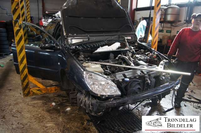 Citroën C5 2001-2004 (Type I, Fase 1) , Motorkode: , Girkassekode: