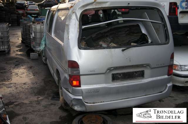 Toyota Hiace 2007-2012 (Fase 3) , Motorkode: , Girkassekode: 