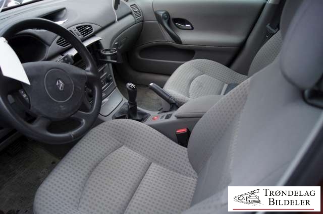 Renault Laguna 2001-2005 (Type II, Fase 1) , Motorkode: , Girkassekode: