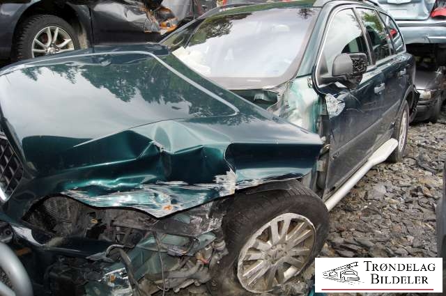 Volvo XC90 2002-2006 (Type I, Fase 1) , Motorkode: D5244T, Girkassekode: 5-AUT 4WD / AW50/51 AWD