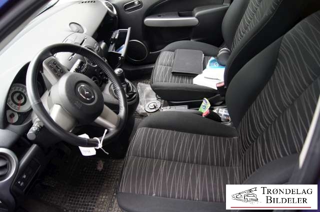Mazda 2 2007-2010 (Type II, Fase 1) , Motorkode: ZJ, Girkassekode: 