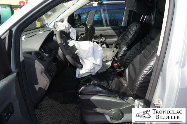 VW Caddy 2010-2015 (Type III, Fase 2) , Motorkode: , Girkassekode: 