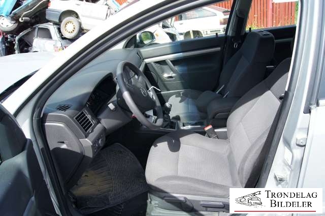 Opel Signum 2003-2006 , Motorkode: , Girkassekode: 