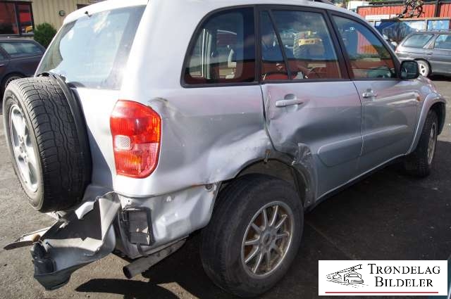 Toyota RAV4 2000-2006 (Type II) , Motorkode: , Girkassekode: 