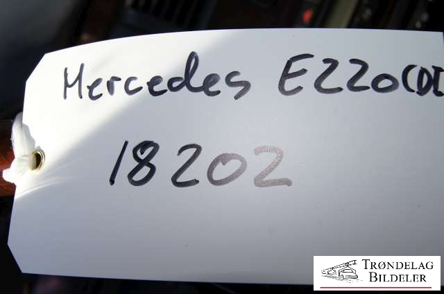 Mercedes E-Klasse 2000-2002 (Fase 2) (W210) (W210), Motorkode: 611.961, Girkassekode: 