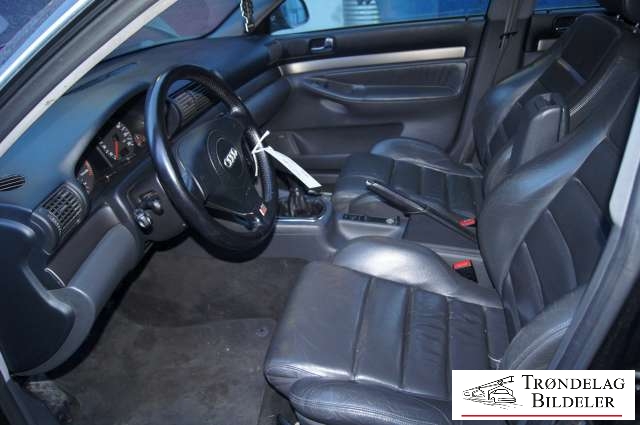 Audi A4 1995-1999 (Type I, Fase 1) (B5) (B5), Motorkode: AKN, Girkassekode: DQS
