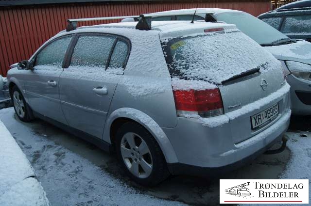 Opel Signum 2003-2006 , Motorkode: Y20DTH, Girkassekode: 