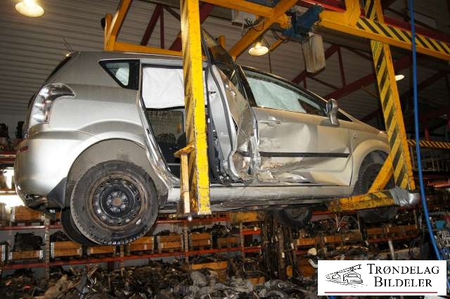 Toyota Verso 2004-2009 (Type II) , Motorkode: , Girkassekode: