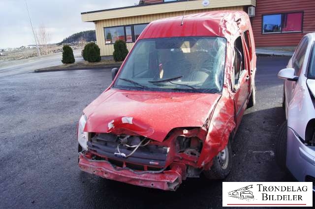 Ford Transit Connect 2003-2009 (Type I, Fase 1) , Motorkode: , Girkassekode: 