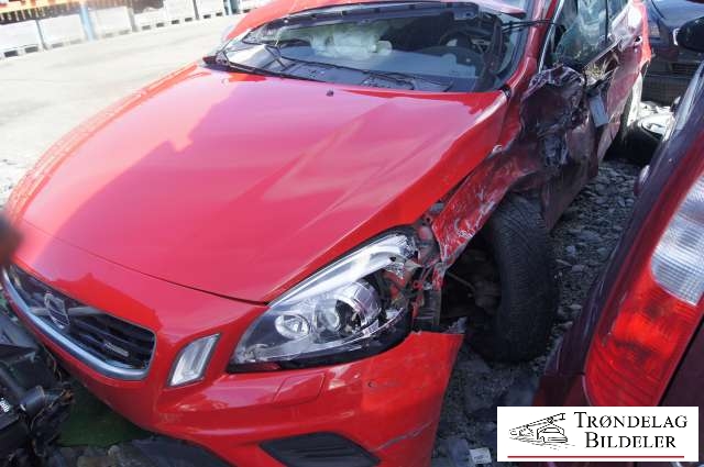 Volvo V60 2010-2013 (Type I, Fase 1) , Motorkode: D5204T2, Girkassekode: 6-AUT 2WD / TF-80SC