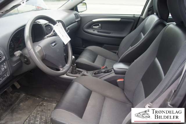 Volvo V40 / S40 2000-2004 (Type I, Fase 2) , Motorkode: B4164S2, Girkassekode: MT5 / M3P