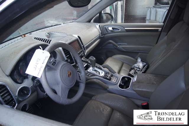 Porsche Cayenne 2010-2017 (92A) (92A), Motorkode: , Girkassekode: