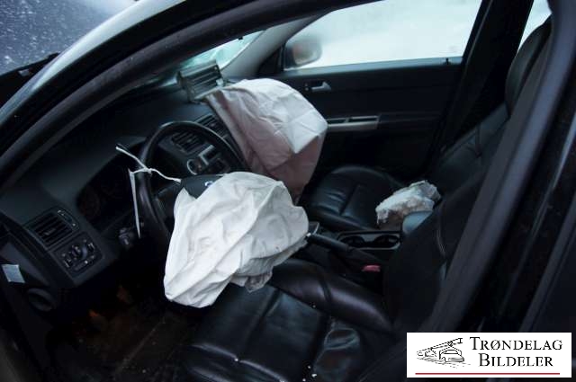 Volvo V50 2004-2007 (Fase 1) , Motorkode: D4164T, Girkassekode: 5-MAN / MTX75