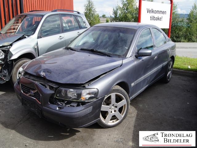 Volvo S60 2000-2004 (Type I, Fase 1) , Motorkode: B5204T5, Girkassekode: 5-AUT / AW55-50/51SN