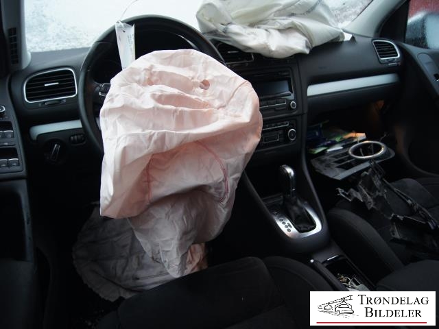 VW Golf VI 2008-2012 , Motorkode: CAY CAYC, Girkassekode: NQE