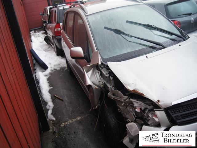Toyota Verso 2002-2004 (COROLLA) (COROLLA), Motorkode: 3ZZ-FE, Girkassekode: 