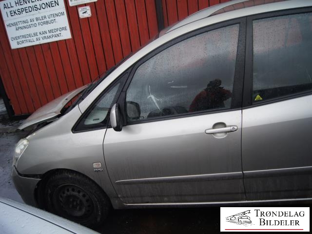 Toyota Verso 2002-2004 (COROLLA) (COROLLA), Motorkode: 3ZZ-FE, Girkassekode: 