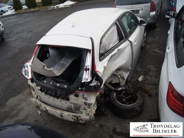 Volvo C30 2006-2009 (Fase 1) , Motorkode: D4164T, Girkassekode: 5-MAN / MTX75