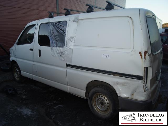 Toyota Hiace 2007-2012 (Fase 3) , Motorkode: 2KD-FTV, Girkassekode: