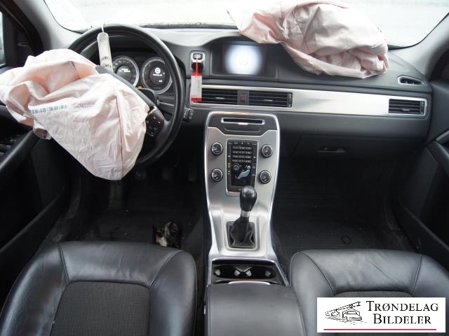 Volvo V70 2007-2013 (Type III, Fase 1) , Motorkode: D4162T, Girkassekode: 6-MAN 2WD / MMT6