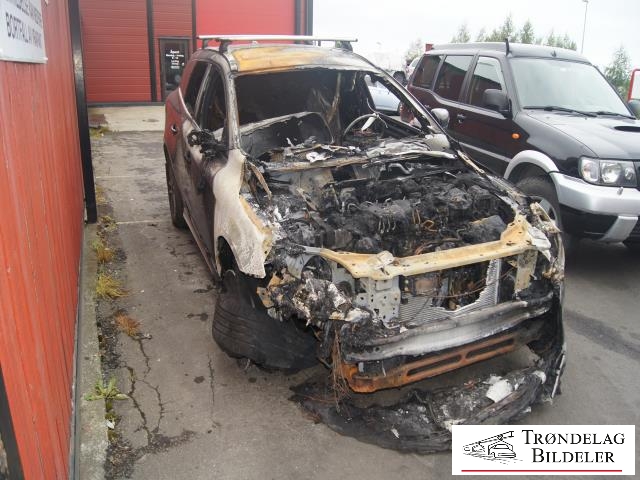 Volvo XC60 2008-2013 (Type I, Fase 1) , Motorkode: D5244T(16), Girkassekode: 6-AUT 4WD / TF-80SC AWD