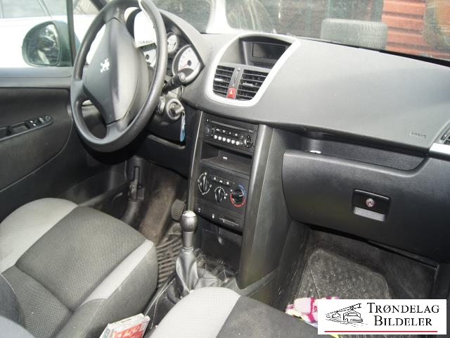 Peugeot 207 2006-2012 , Motorkode: 8HZ, Girkassekode: 