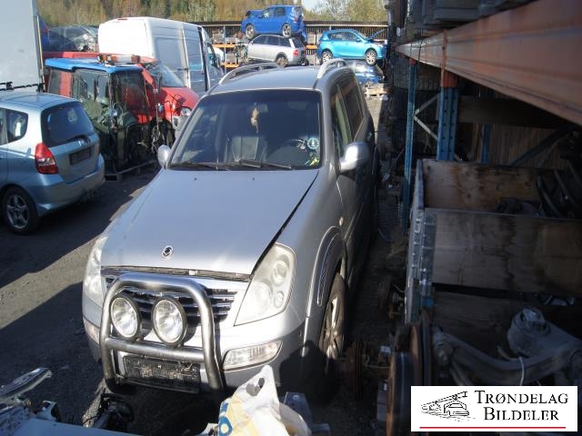 SsangYong Rexton 2004-2006 (Fase 2) (Y200) (Y200), Motorkode: D27R-056, Girkassekode: 