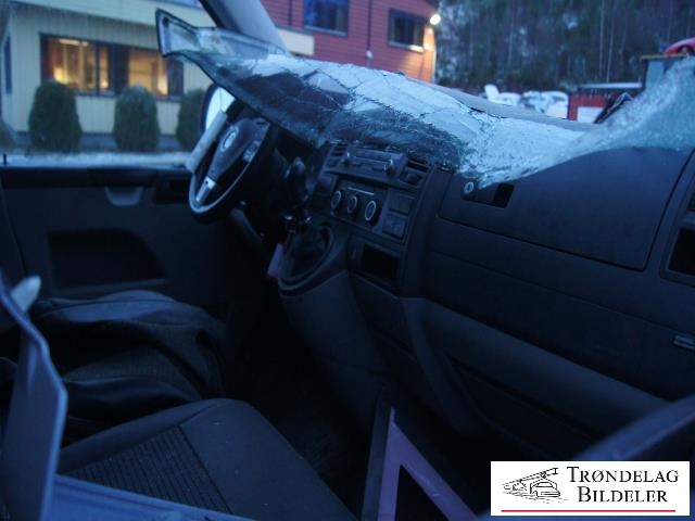 VW Transporter / Caravelle 2009-2015 (Fase 2) (T5) (T5), Motorkode: CAA, Girkassekode: