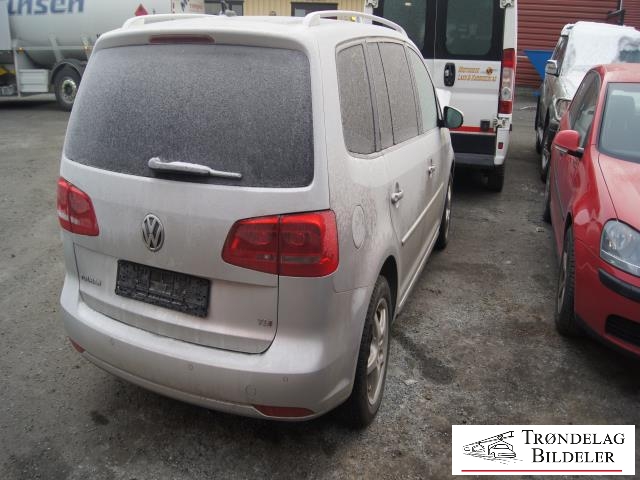 VW Touran 2010-2015 (Type I, Fase 3) , Motorkode: CAY CYAC, Girkassekode: PVX