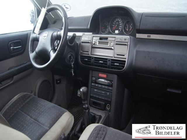 Nissan X-Trail 2002-2007 (T30) (T30), Motorkode: YD22ETI, Girkassekode: 