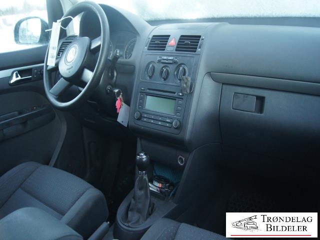 VW Touran 2003-2006 (Type I, Fase 1) , Motorkode: BKC, Girkassekode: GQN