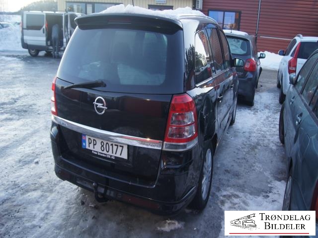 Opel Zafira B 2005-2011 , Motorkode: A17DTR, Girkassekode: 