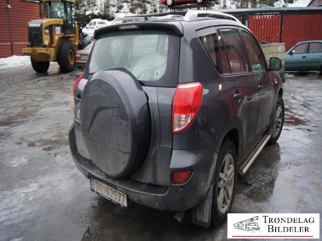Toyota RAV4 2006-2009 (Type III, Fase 1) , Motorkode: 2AD-FTV|DPF, Girkassekode: 