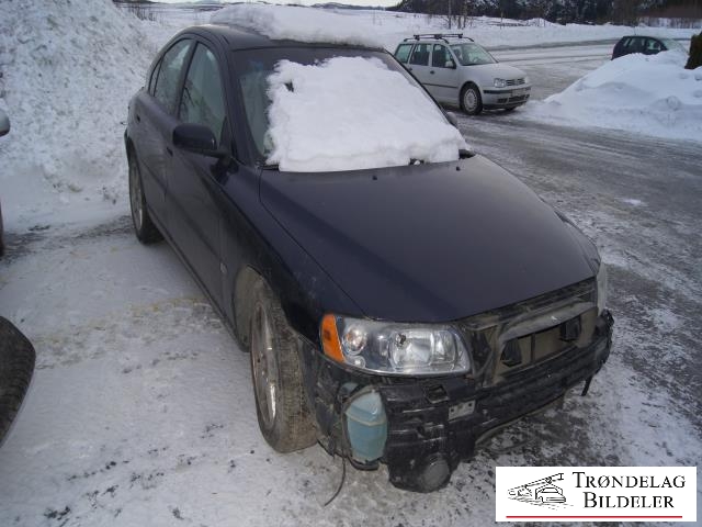 Volvo S60 2000-2004 (Type I, Fase 1) , Motorkode: B5204T(5), Girkassekode: 5-AUT / AW55-50/51SN