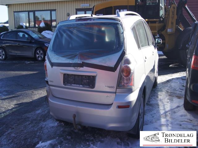 Toyota Verso 2004-2009 (Type II) , Motorkode: 2AD-FTV, Girkassekode: 