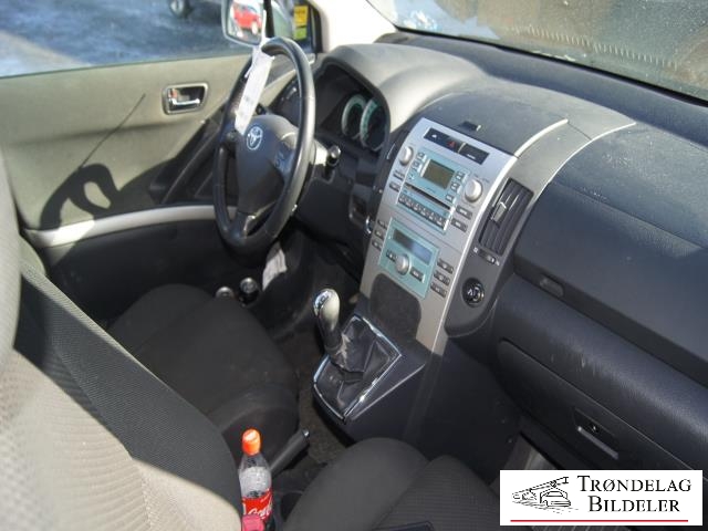 Toyota Verso 2004-2009 (Type II) , Motorkode: 2AD-FTV, Girkassekode: 