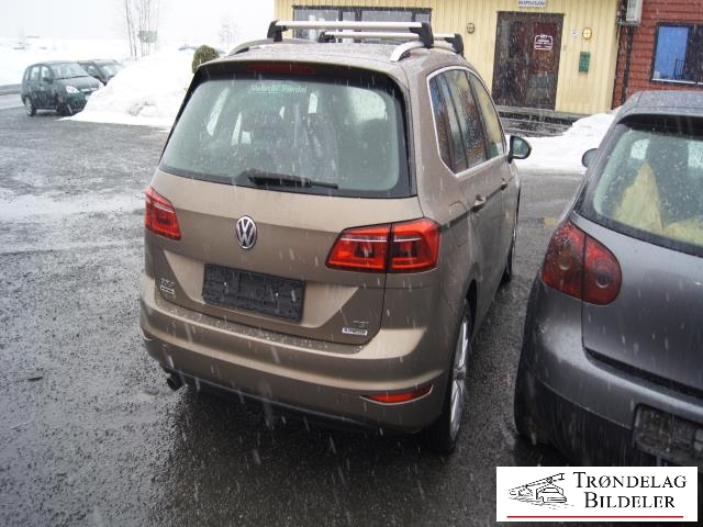 VW Golf Sportsvan 2014-2018 , Motorkode: CYVB, Girkassekode: RES